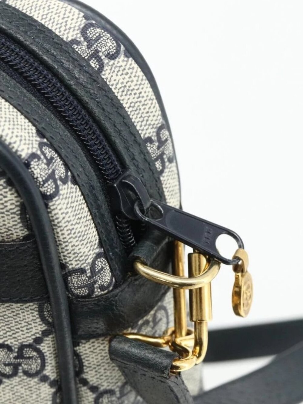 GUCCI GG Supreme Sherry Line Hand Bag PVC 2way Navy Gold 904 02 015 Auth YKZ1353 - Picture 6 of 16